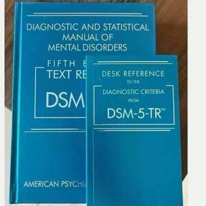 New Diagnostic and Statistical Manual: DSM-5-TR with additional DESK REFERENCE